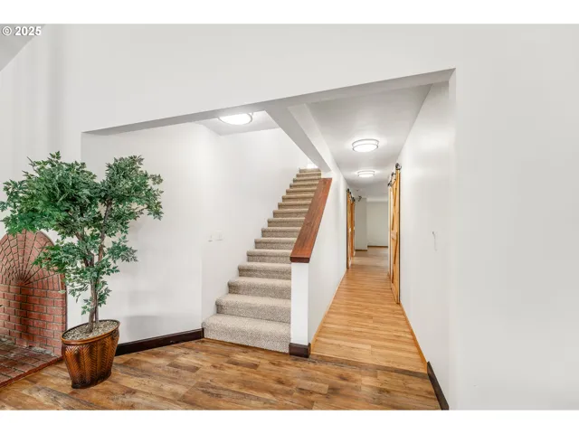 Staircase-To Upper Level