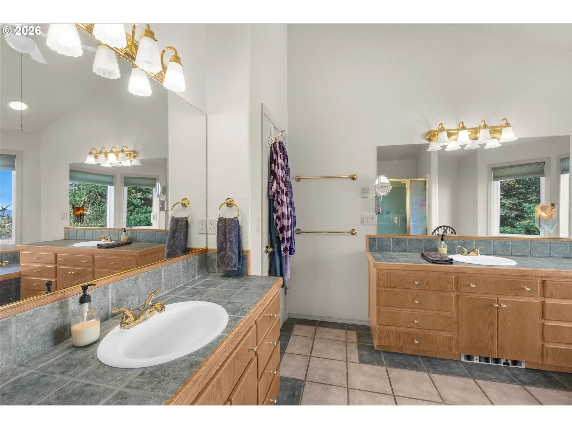 En Suite Bathroom