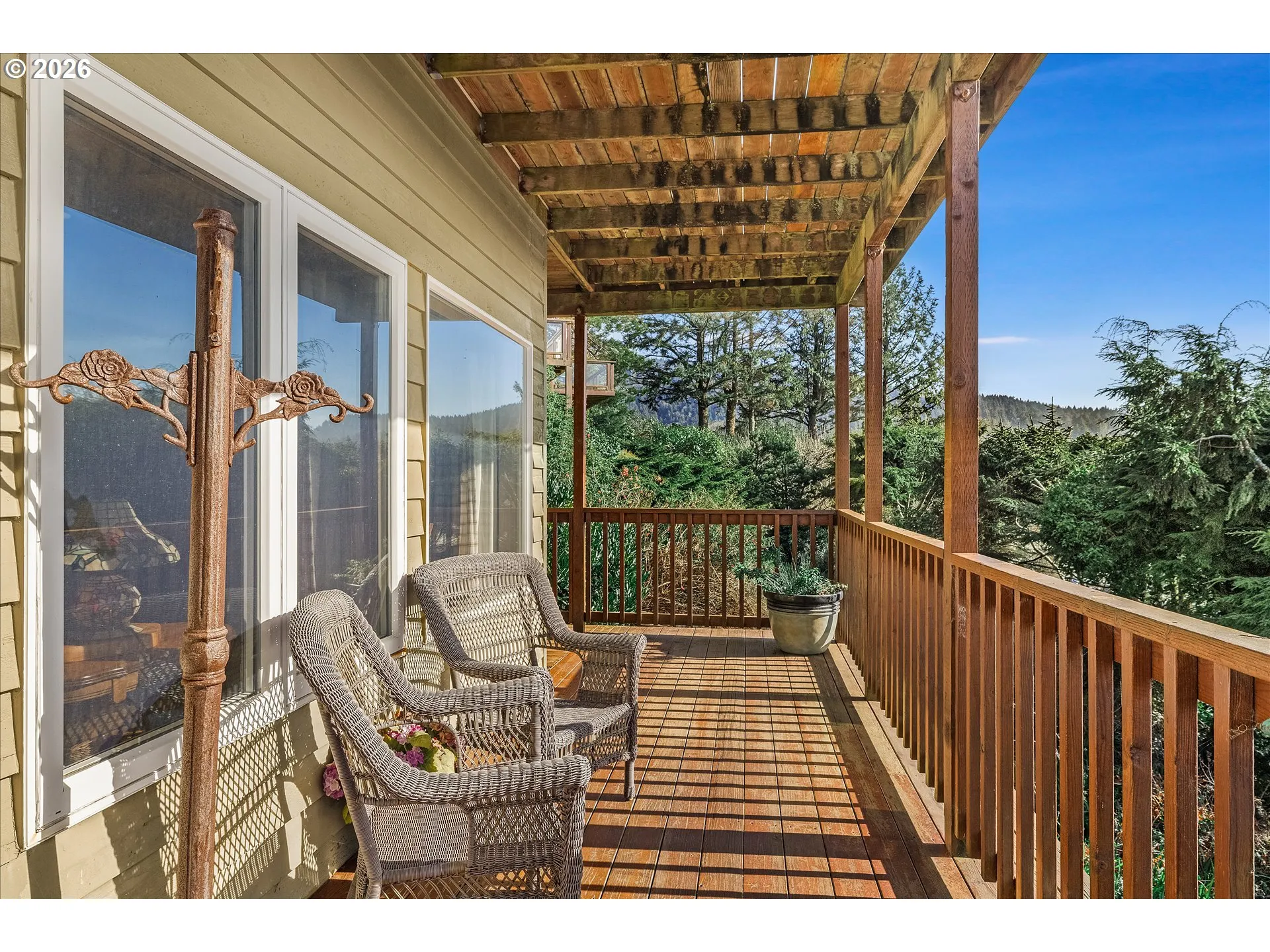 Deck-Lower