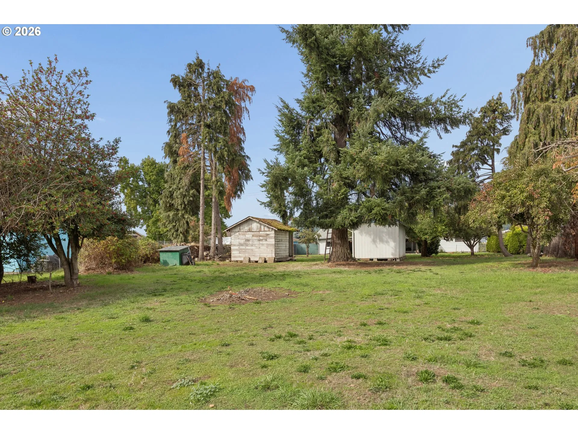 Yard-Fenced