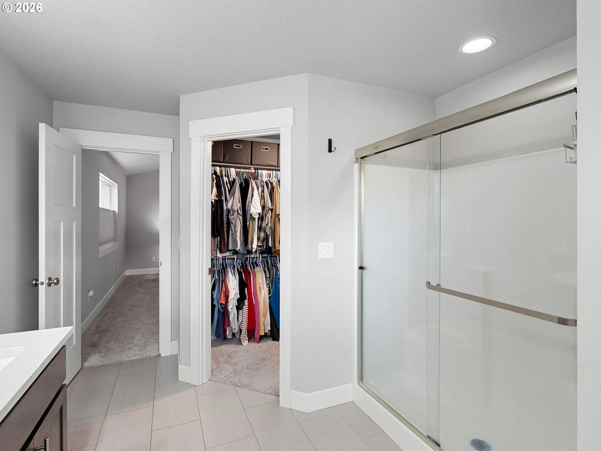 Bathroom-Walk in Shower