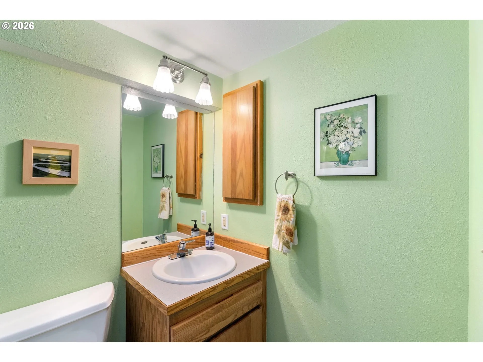 Bathroom-Lower