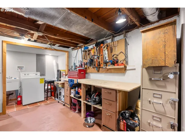 Basement-Unfinished