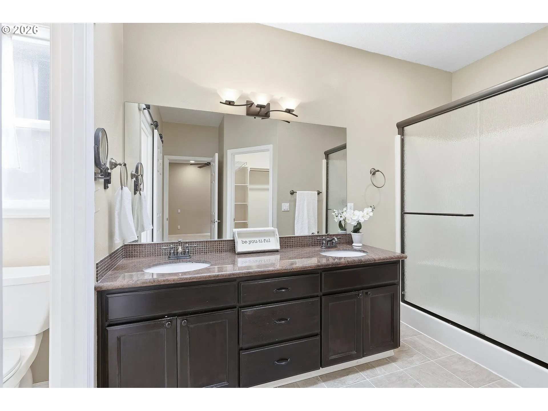 Bathroom, Attached-Double Sinks