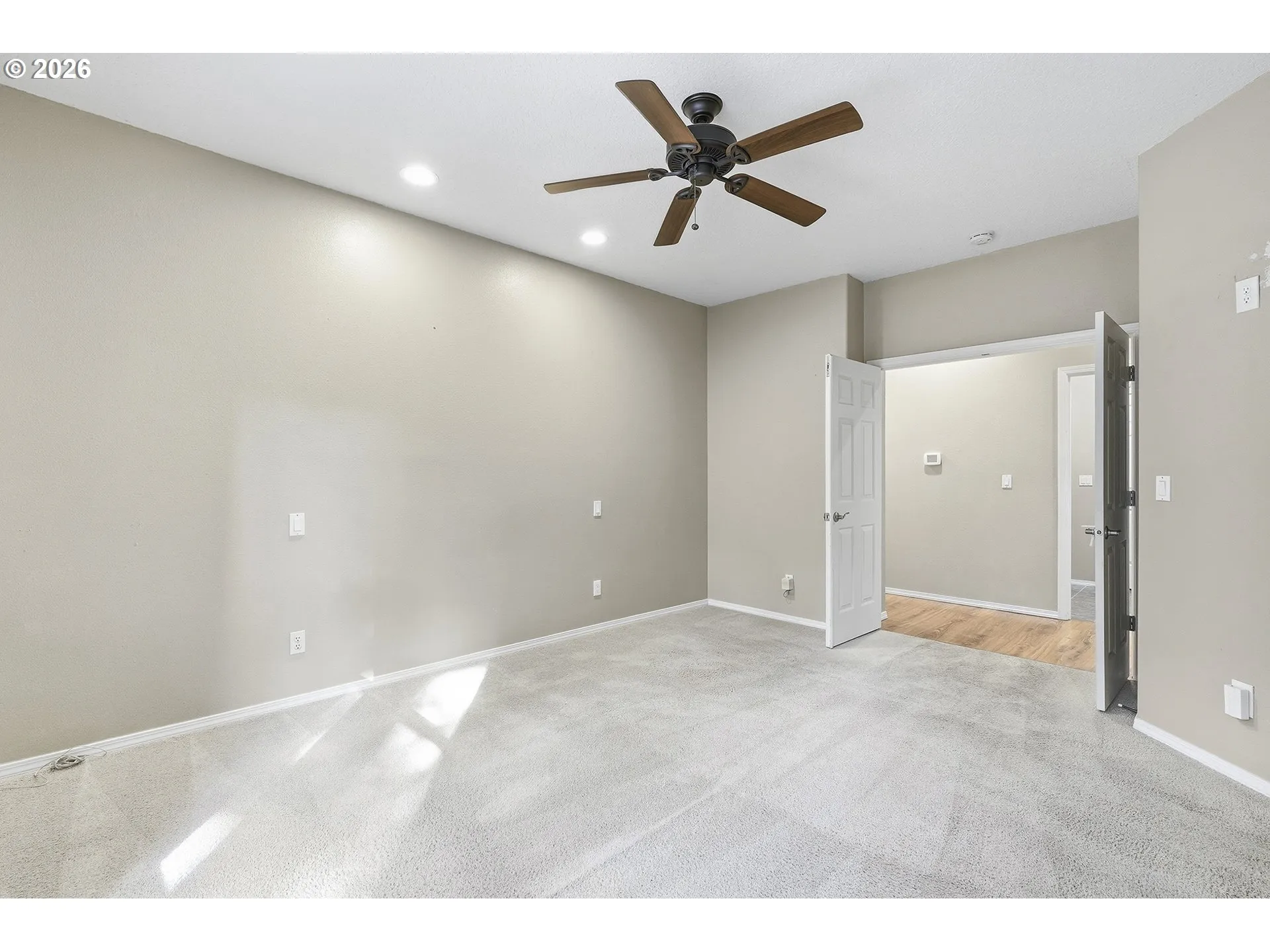 Bedroom, Owner's Suite
