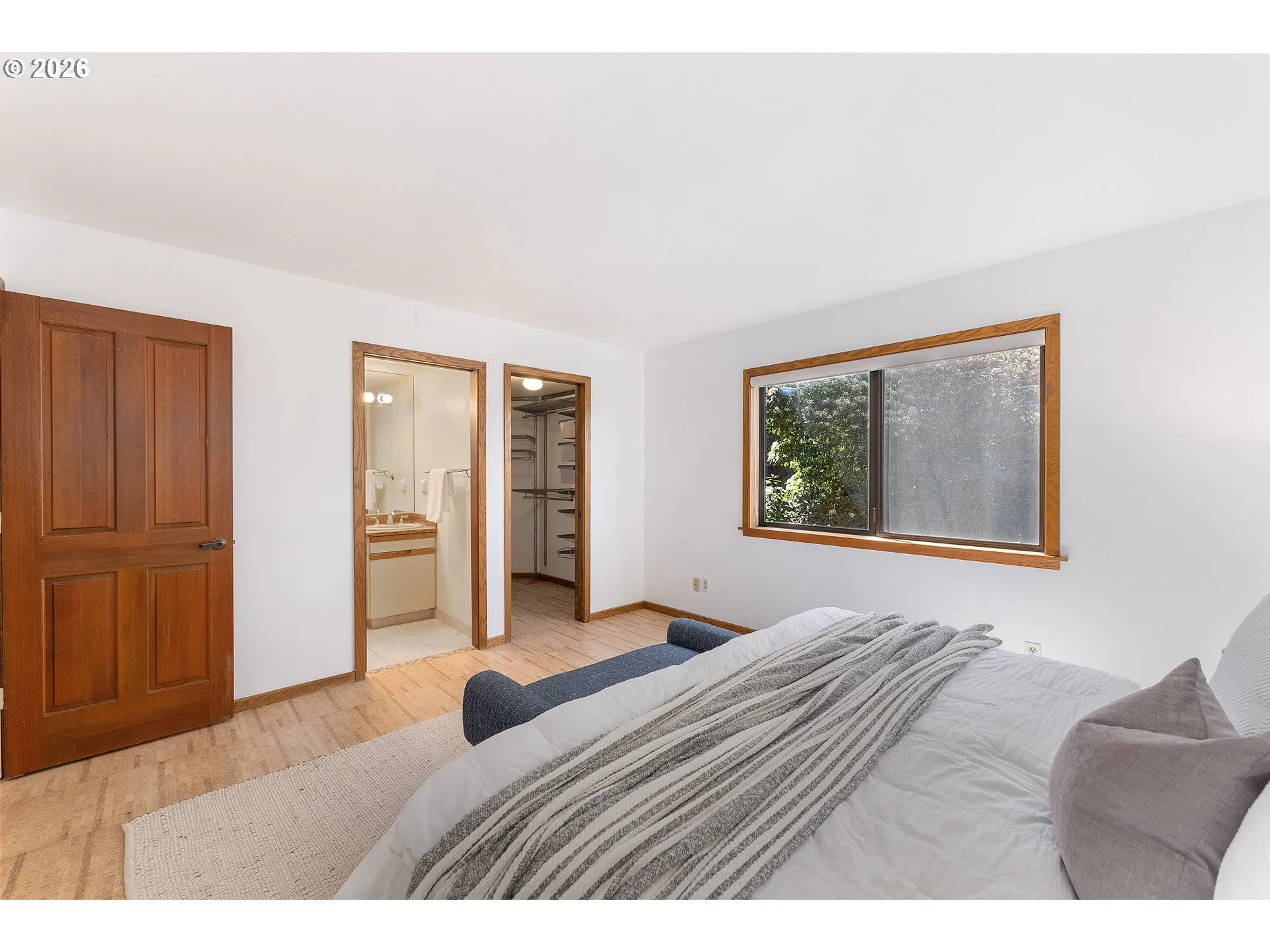 Bedroom, Primary