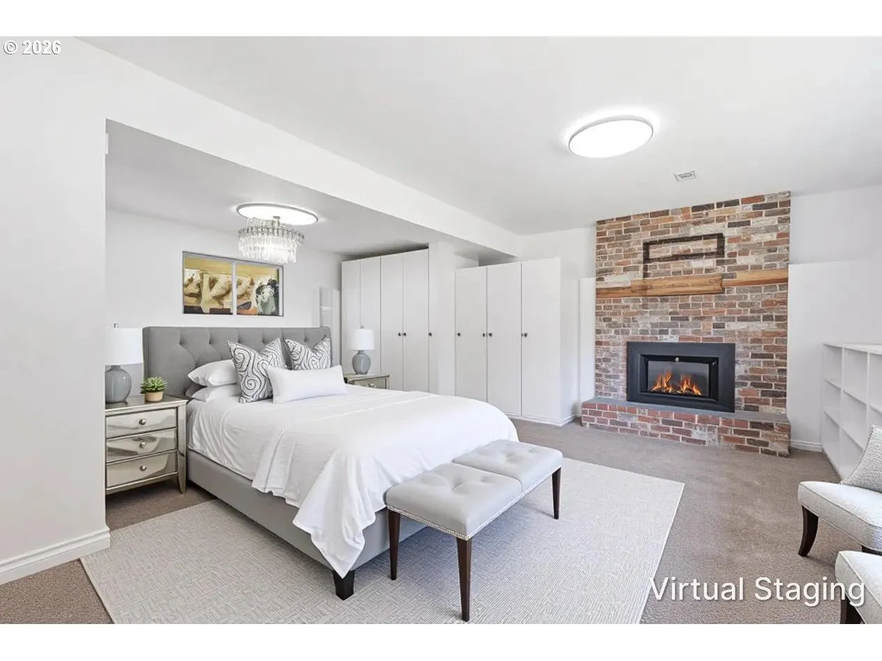 Family Room-Lower