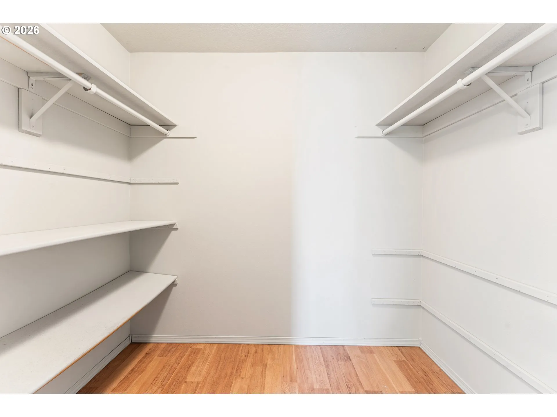 Bedroom-Walk-In Closet