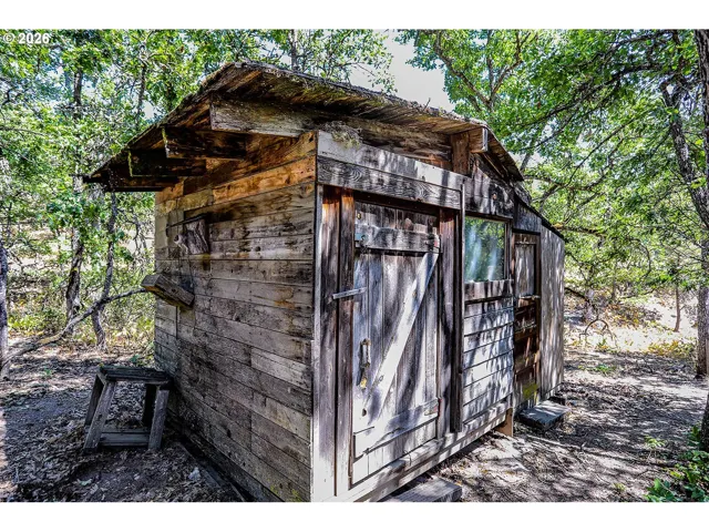 Shed