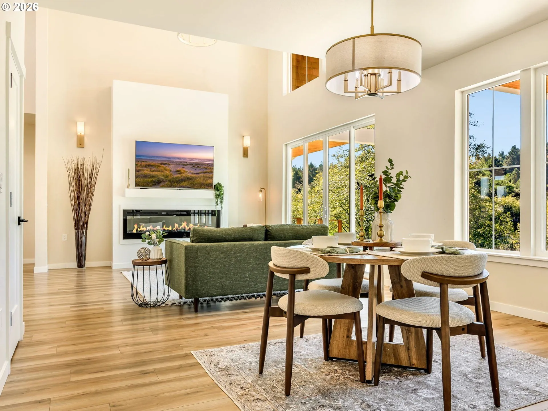 Living Room/Dining Room
