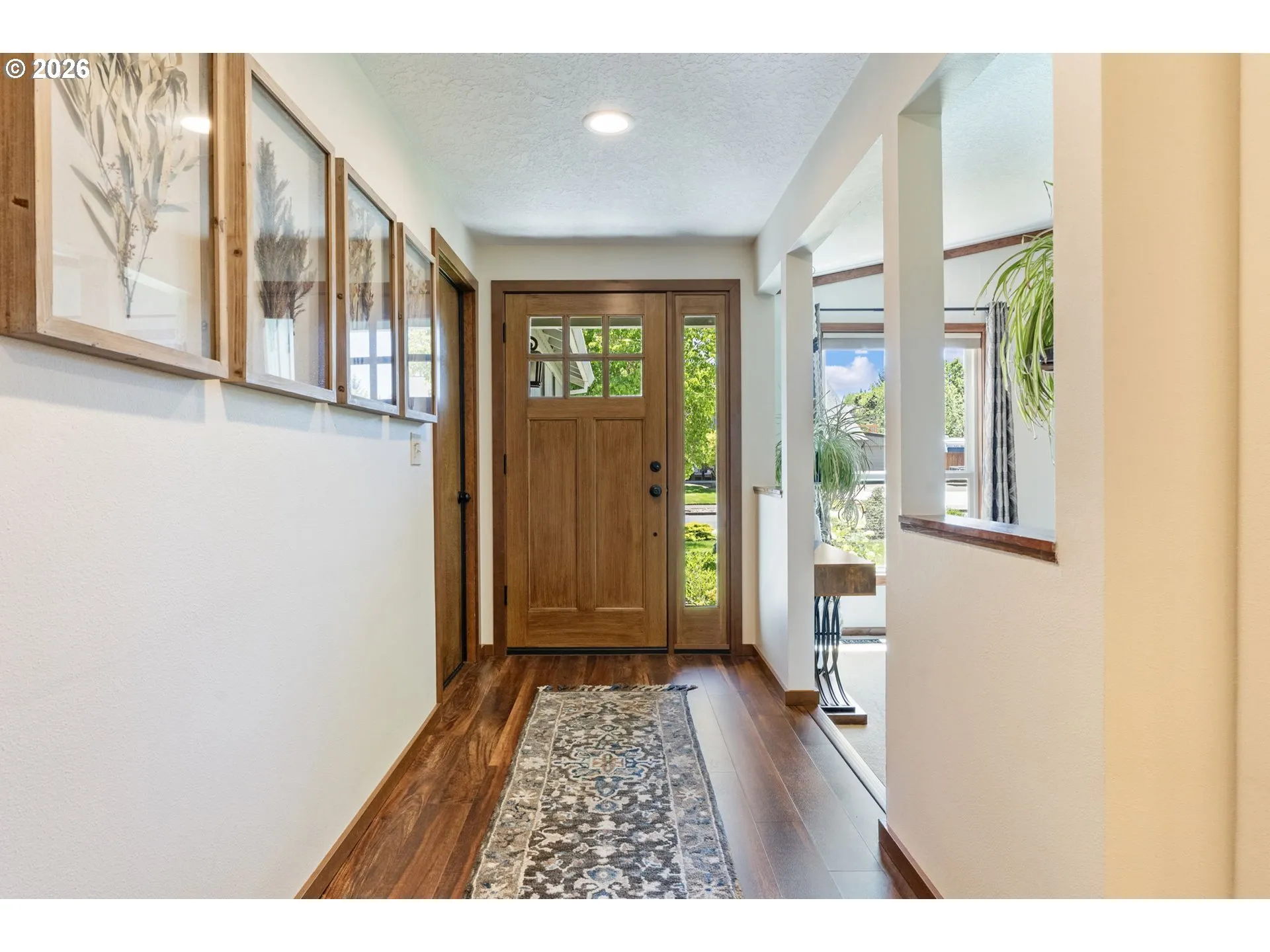 Entrance/Foyer
