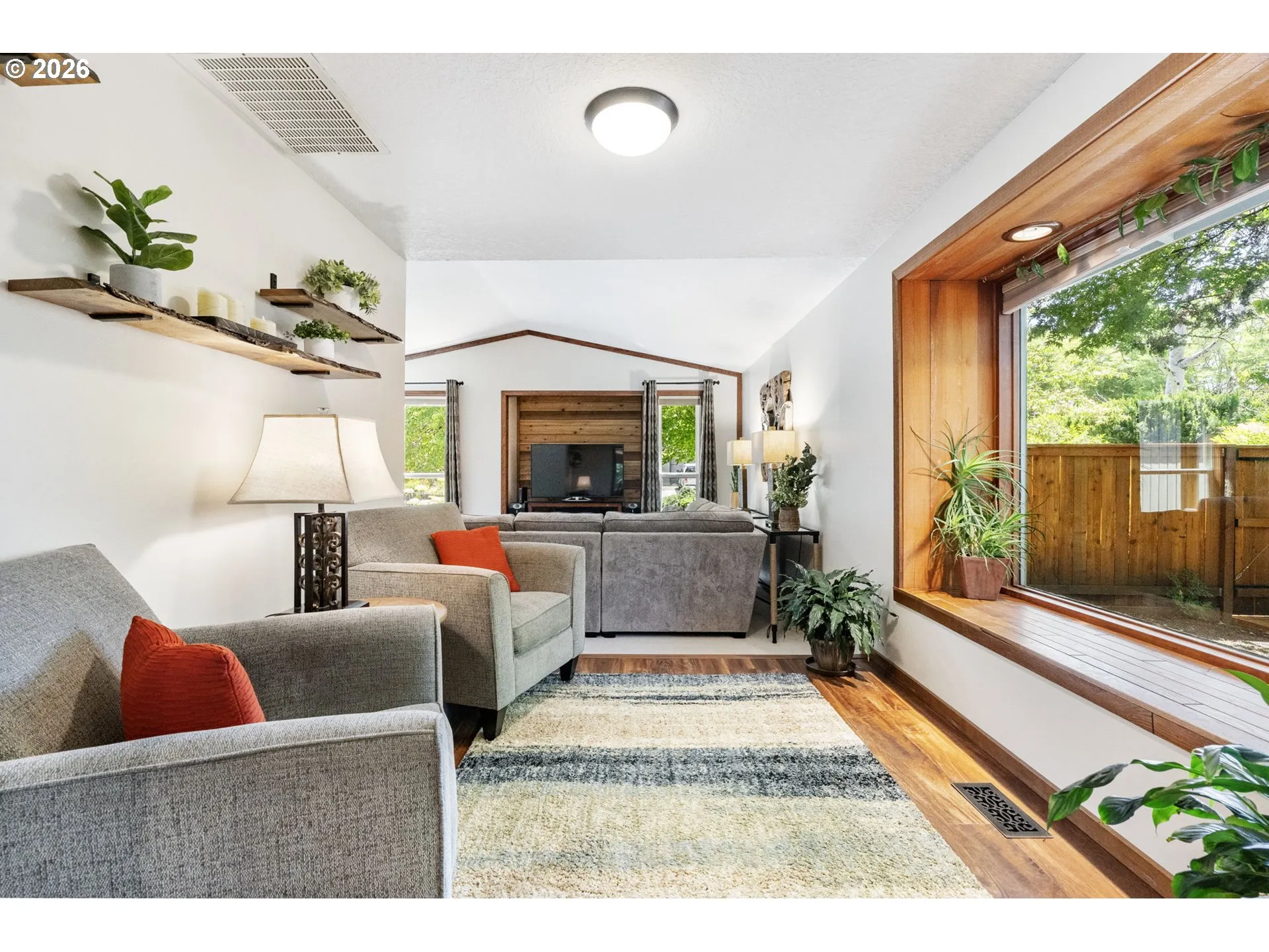 Living Room/Dining Room
