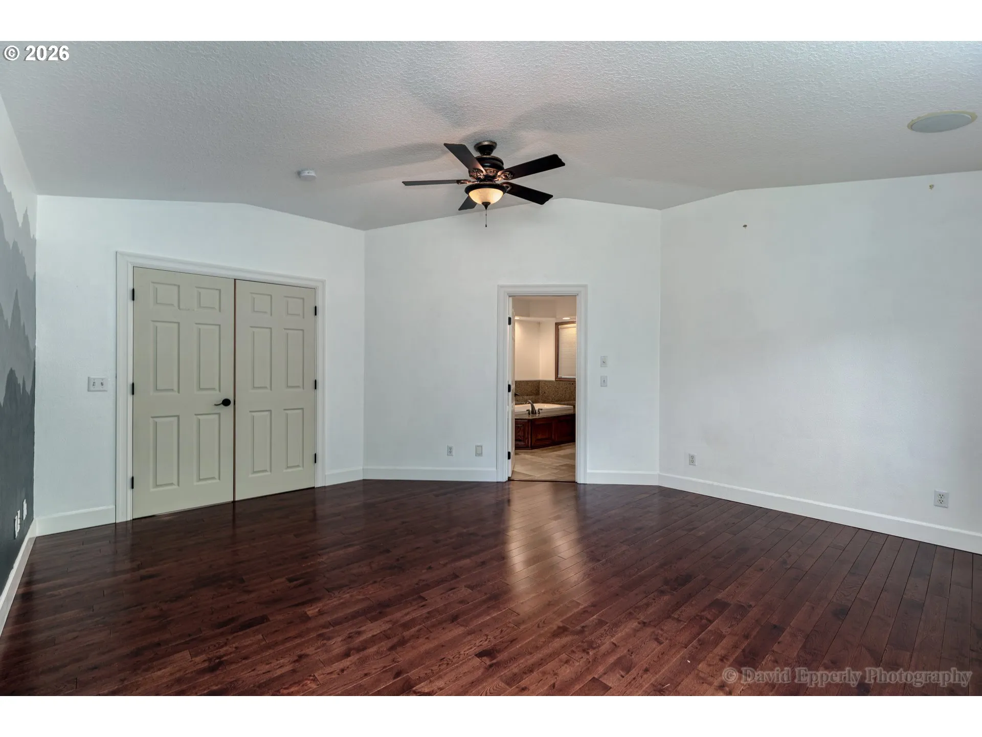 Bedroom, Primary-Ceiling Fan