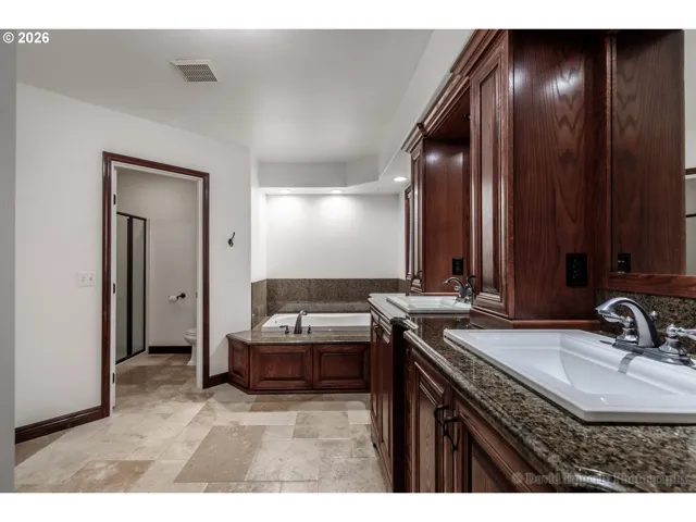 Bathroom, Attached