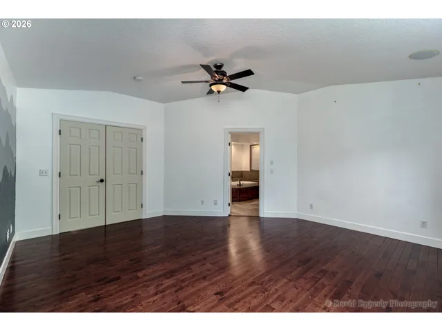 Bedroom, Primary-Ceiling Fan