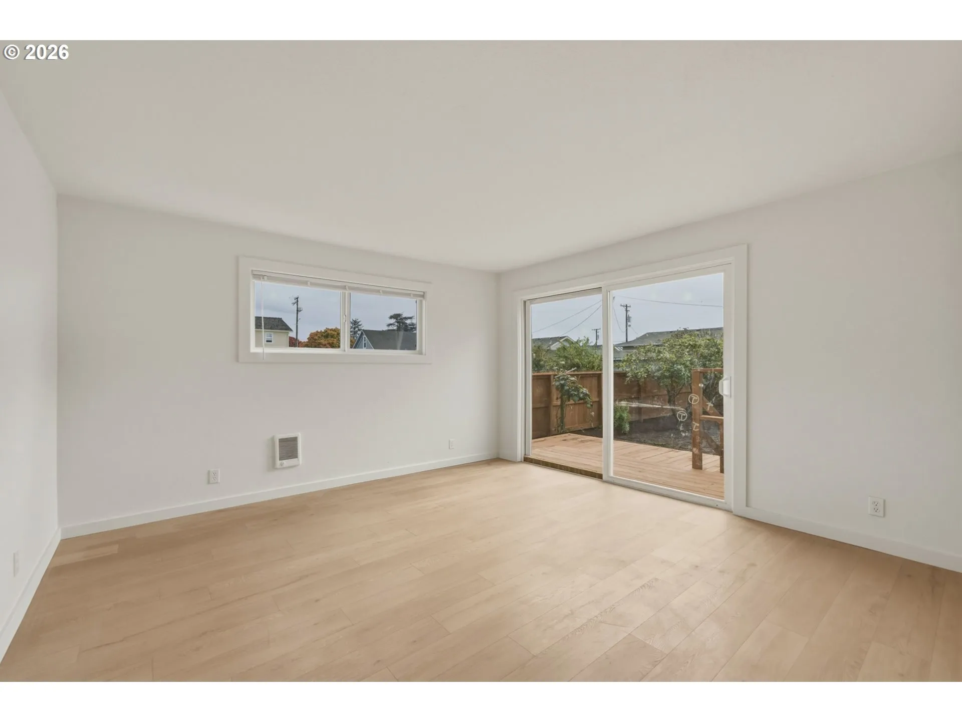 Bedroom, Primary