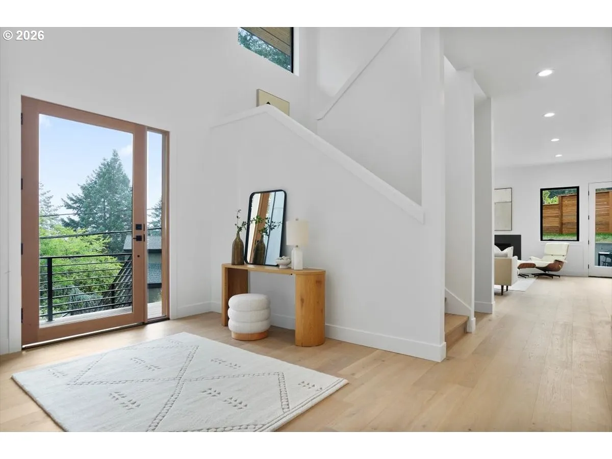 Entrance/Foyer