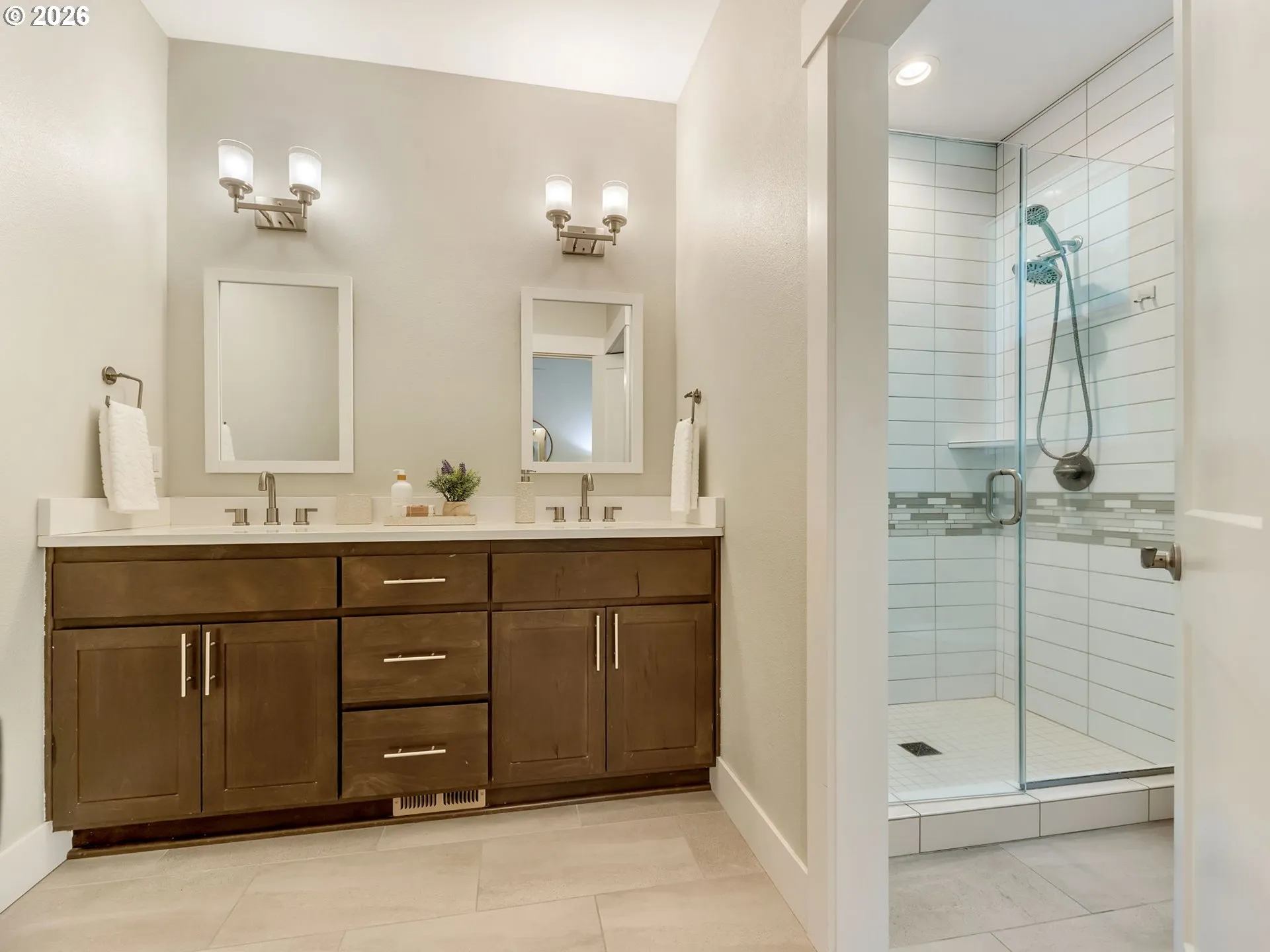 Bathroom, Attached