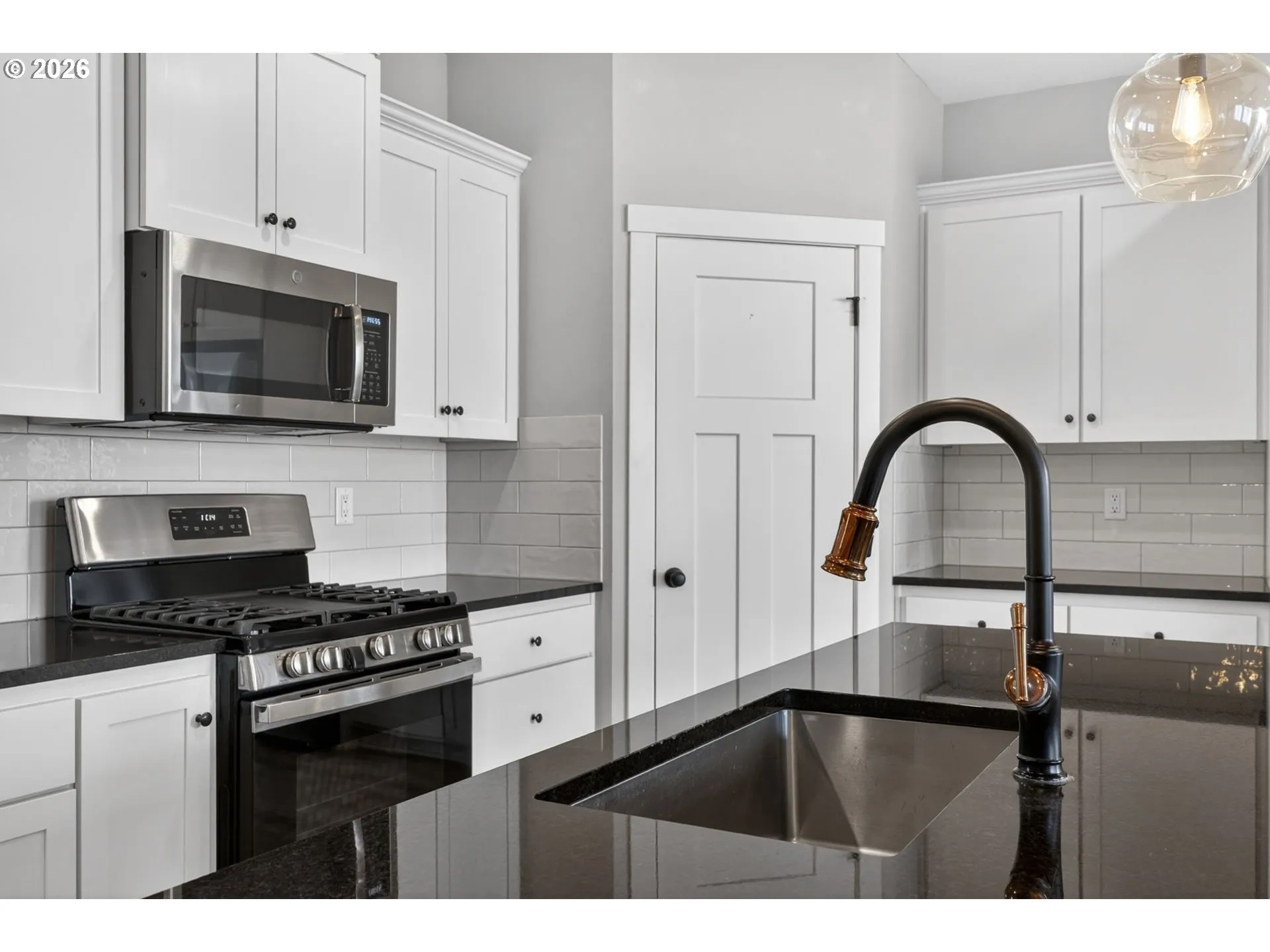 Kitchen-Island
