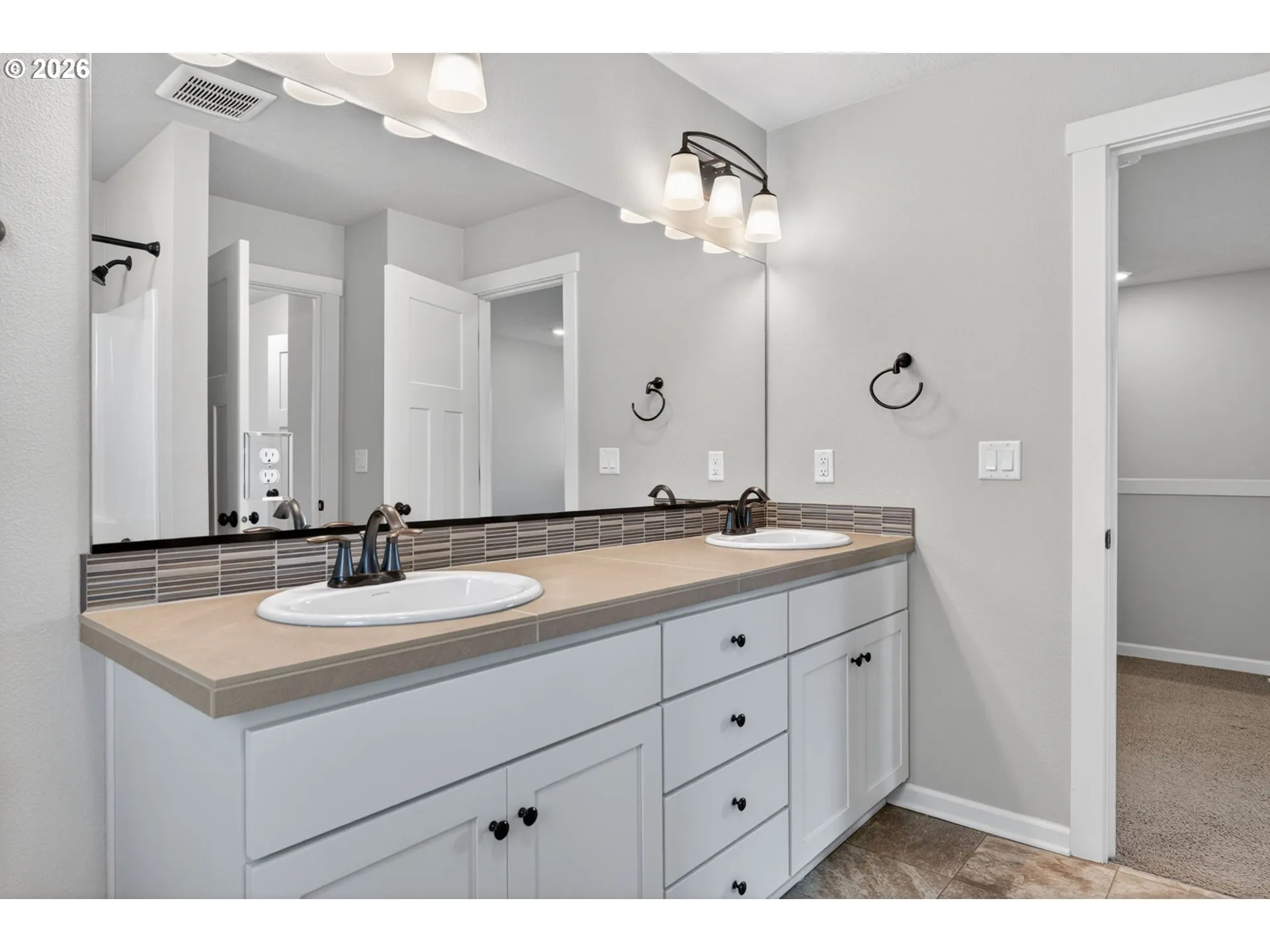 Bathroom-Jack and Jill