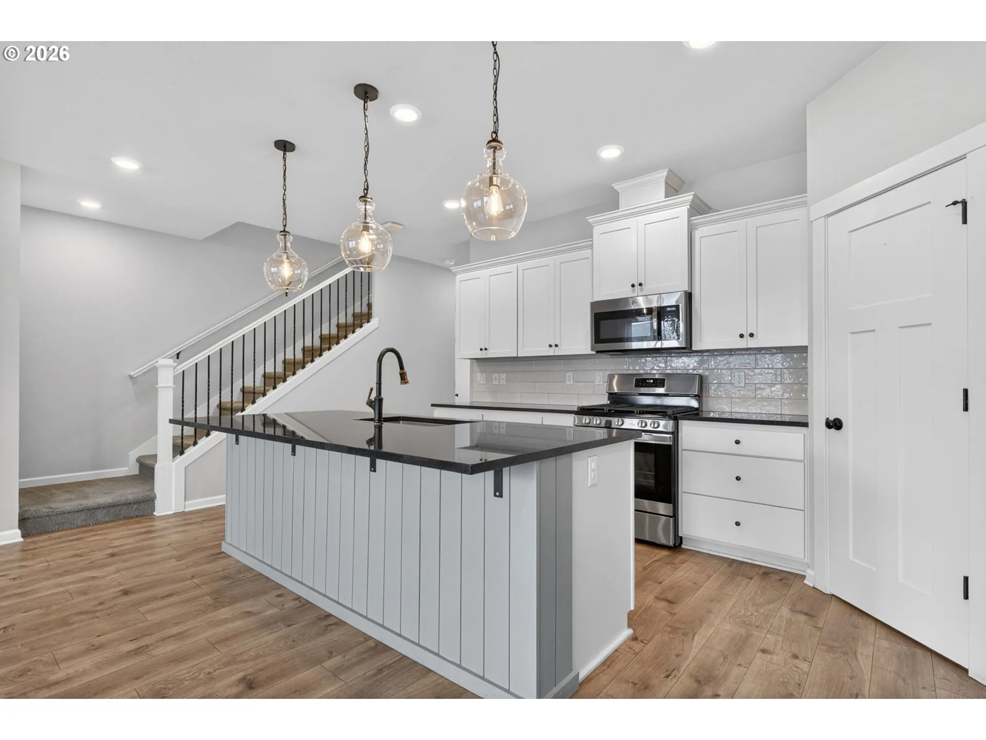 Kitchen-Island