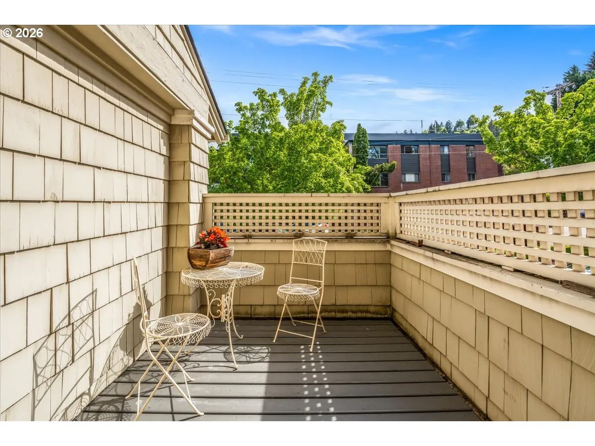 Deck-Main