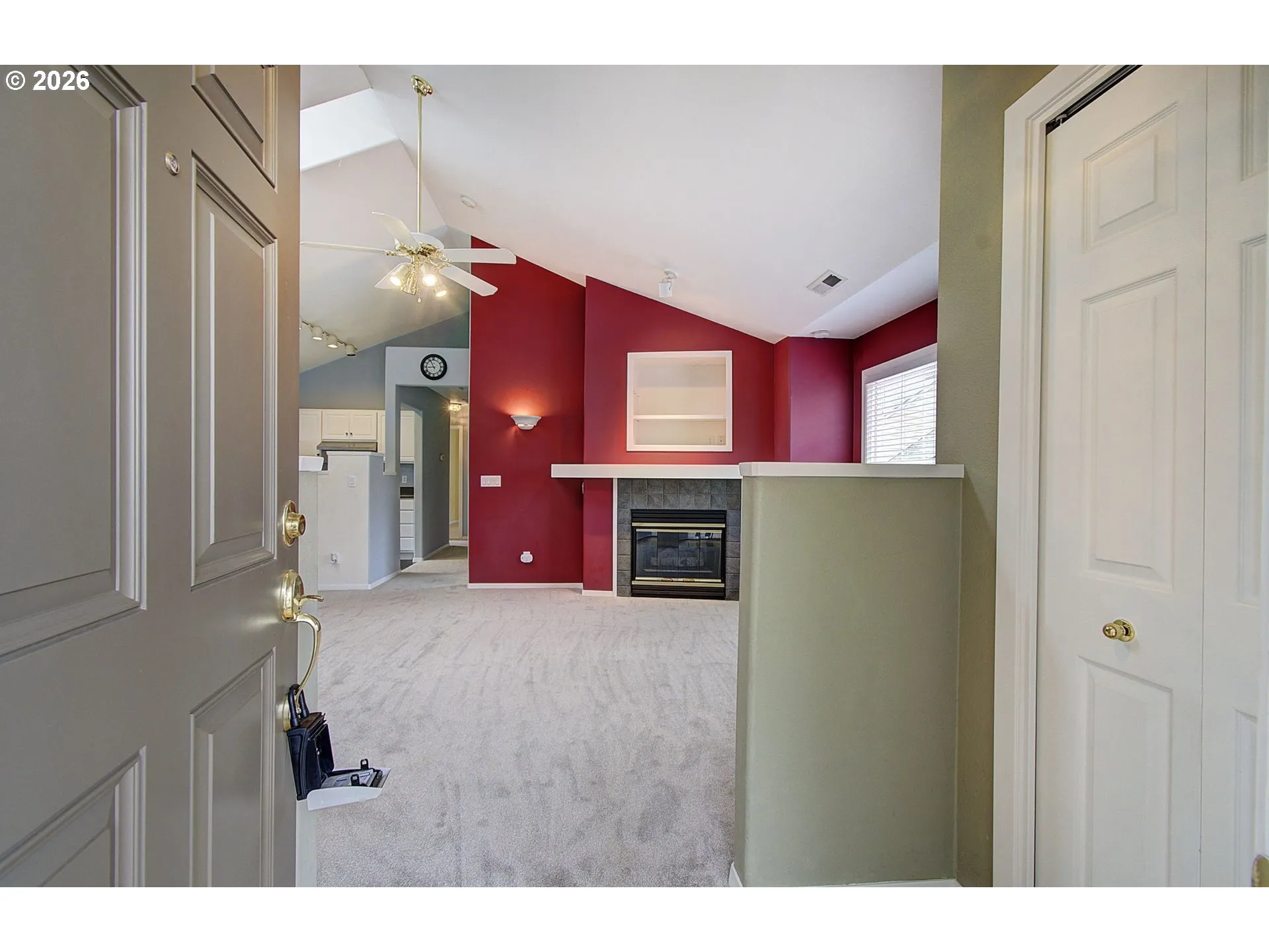 Entrance/Foyer