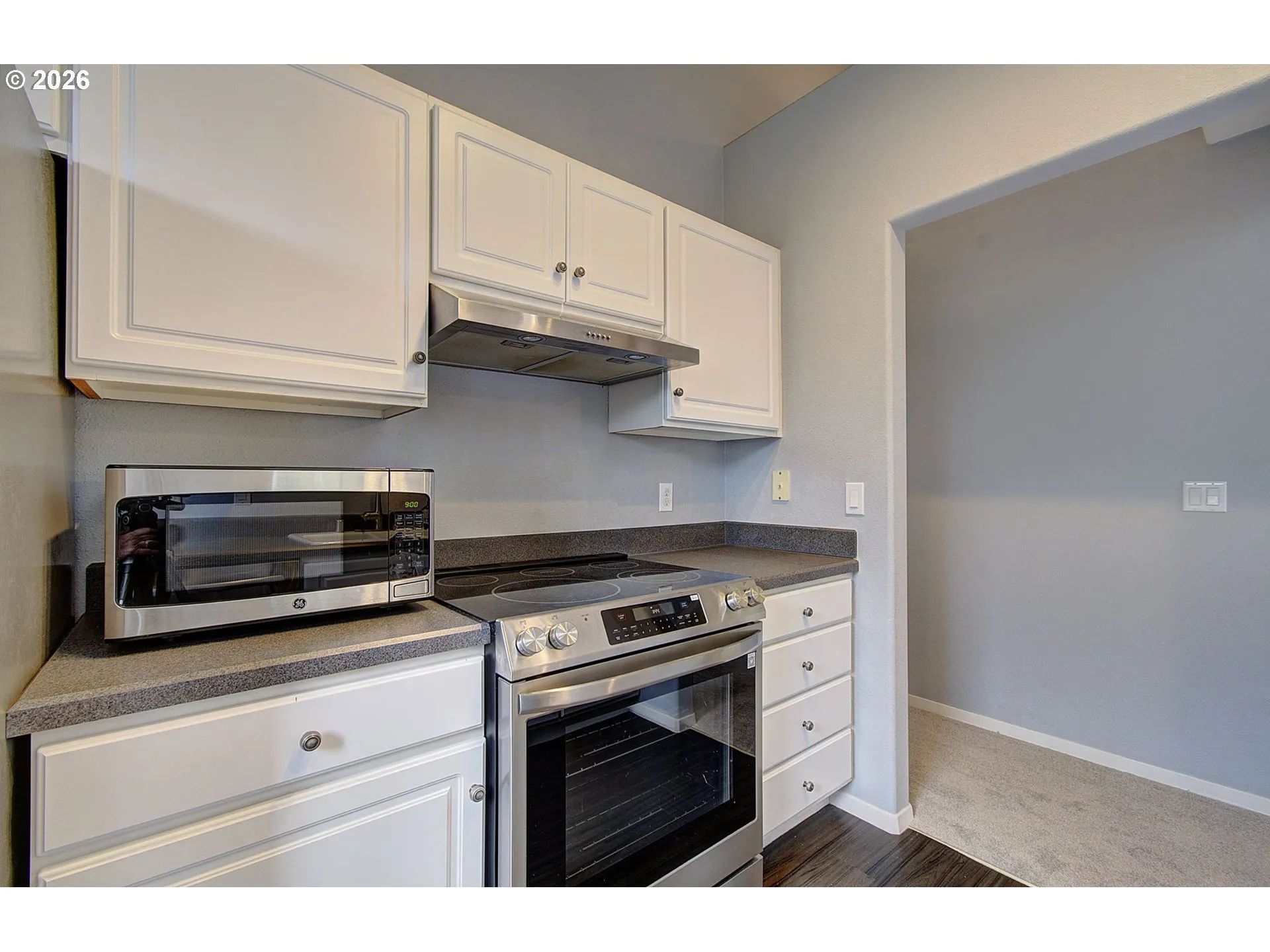 Kitchen-Oven