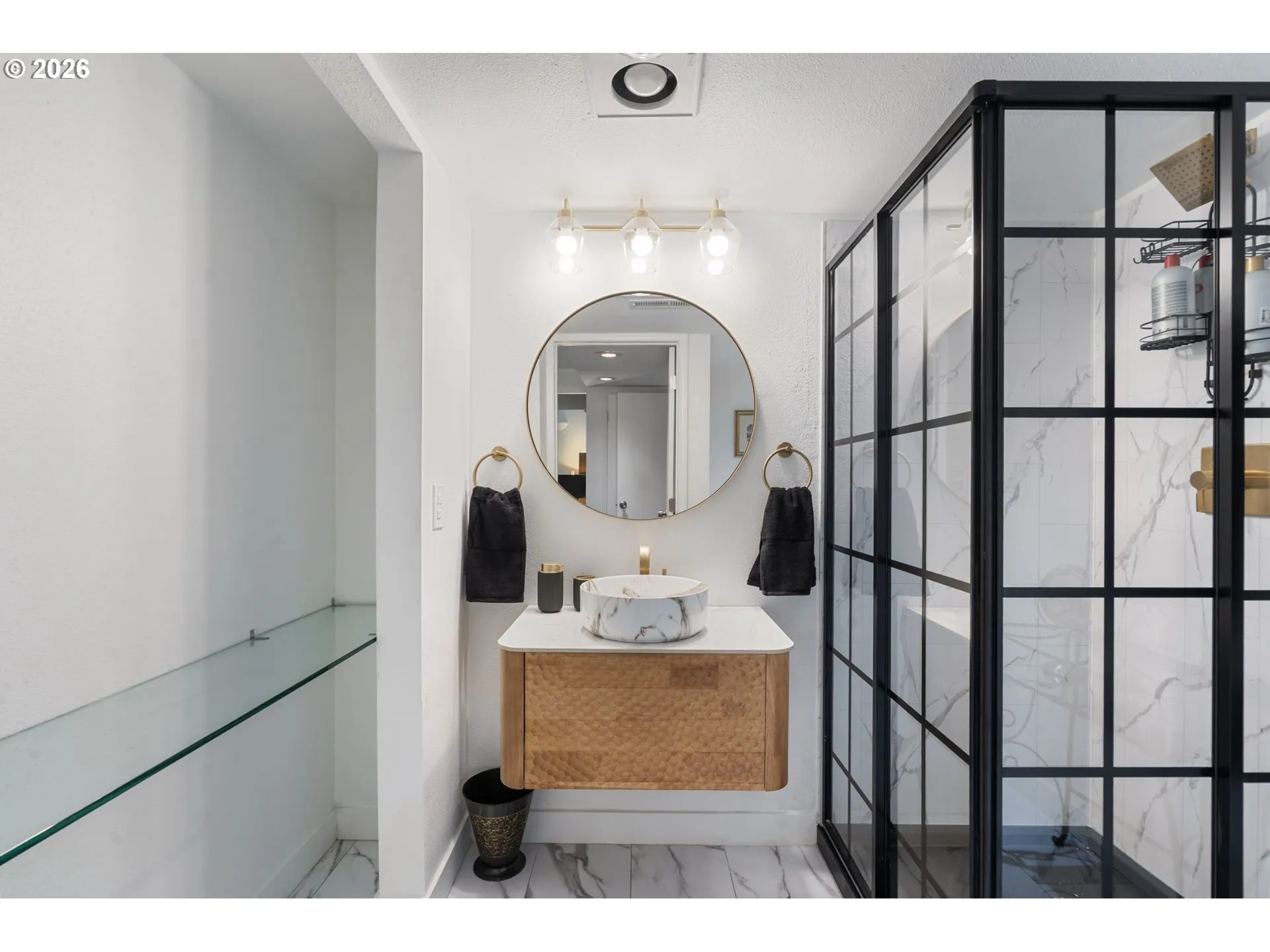 Owner's Suite Bathroom-Full Bathroom