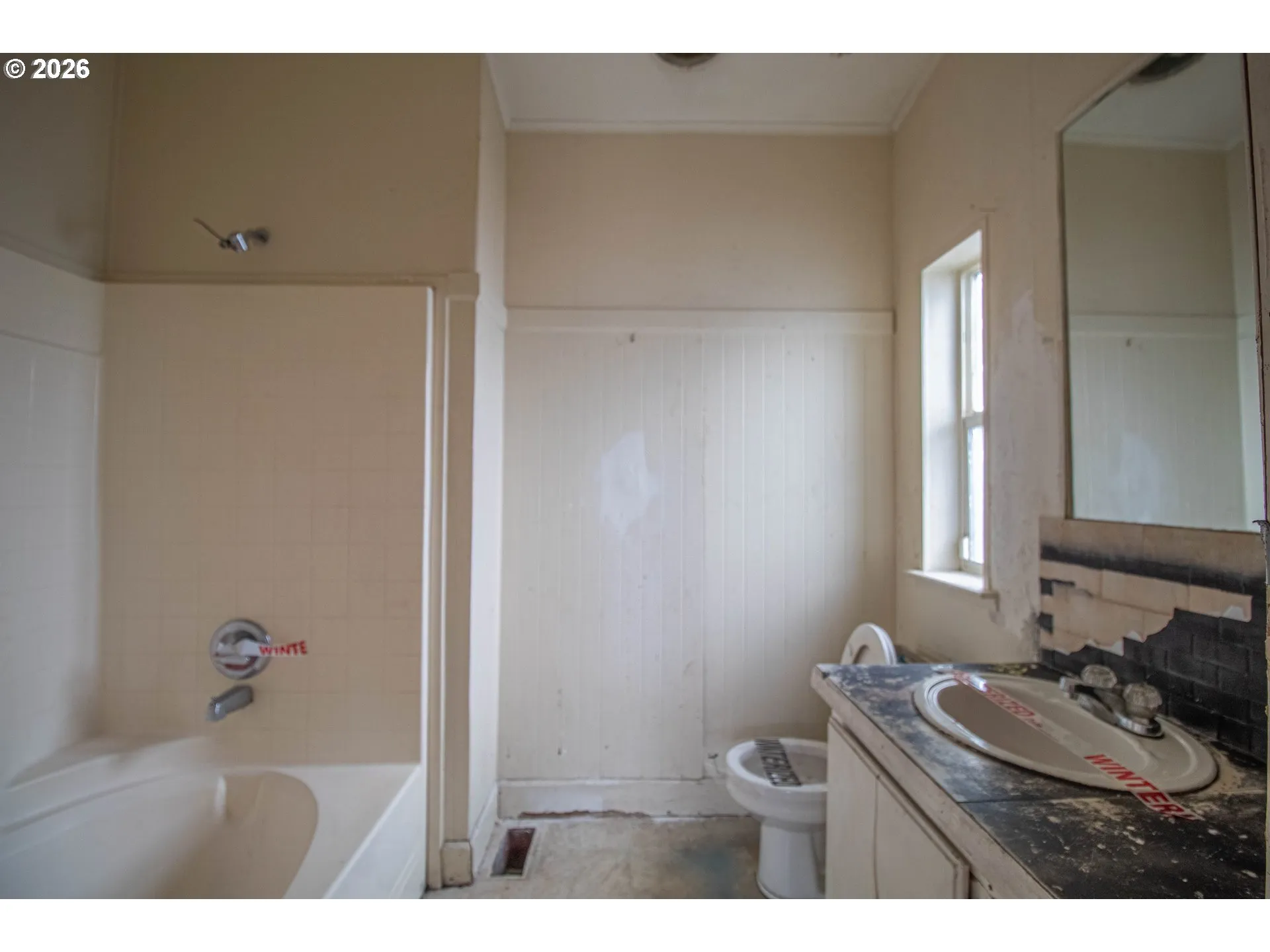 Bathroom, Attached