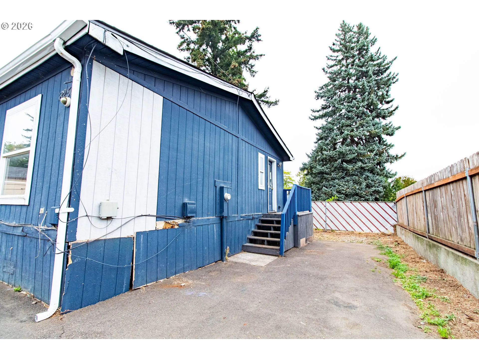 Yard-Side
