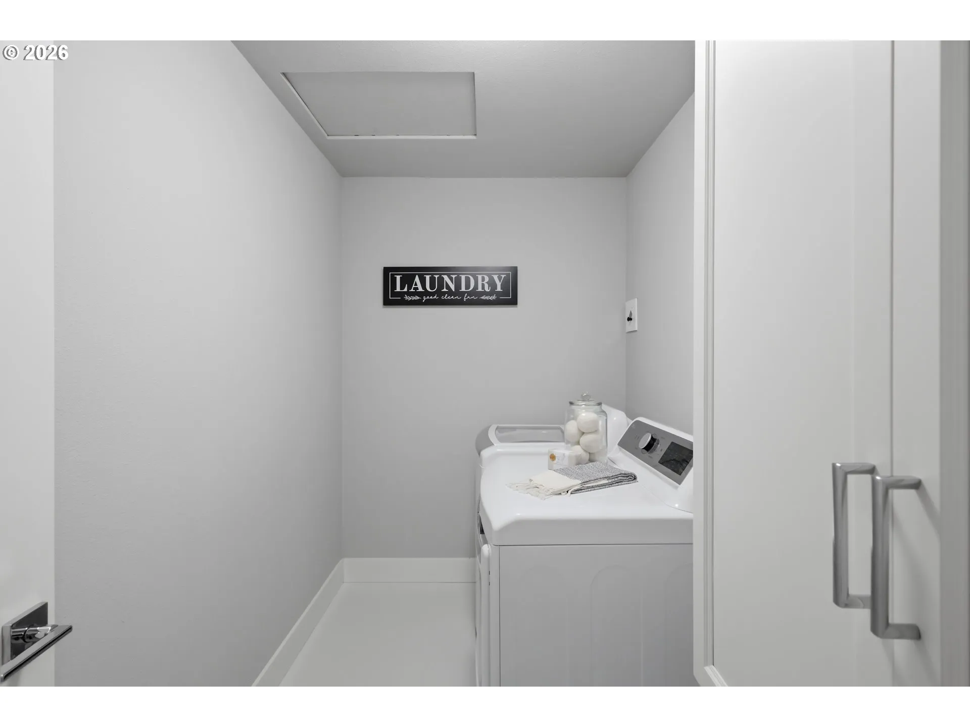 Laundry-Upper
