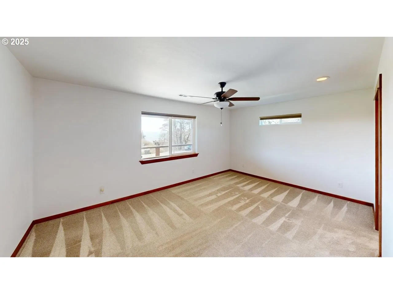 Bedroom, Primary-Ceiling Fan