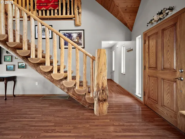 Entrance/Foyer