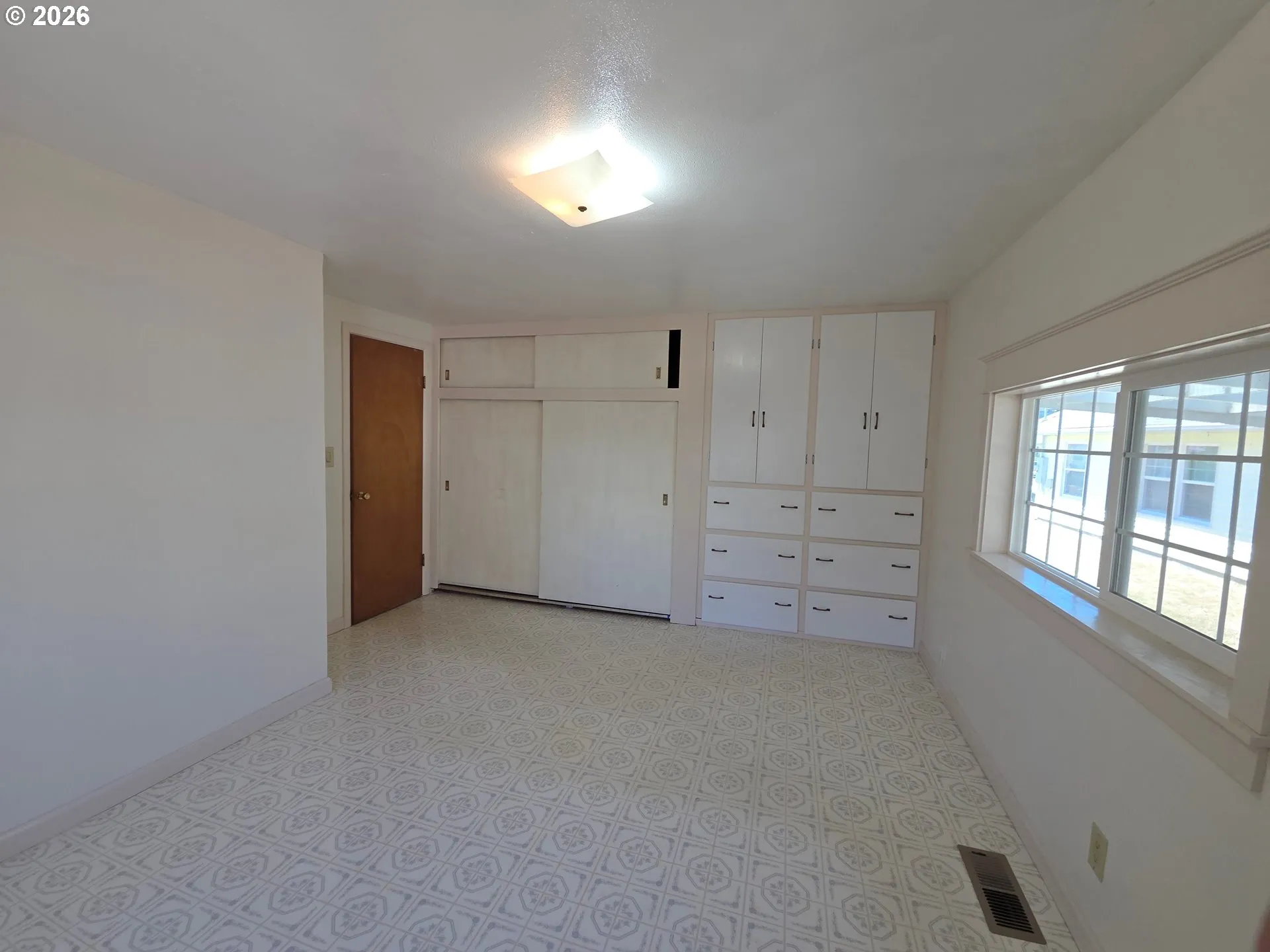 Bedroom-# 1