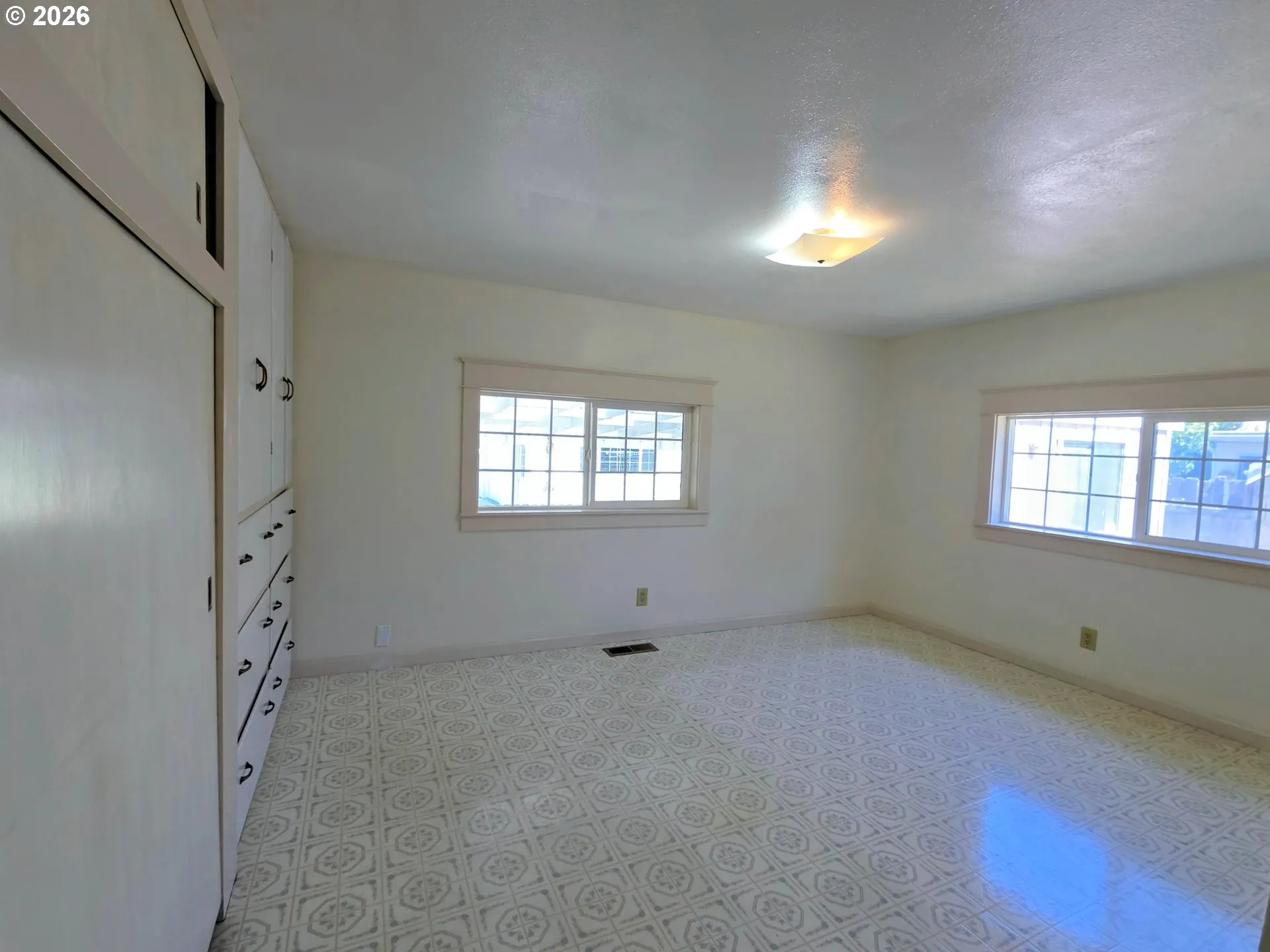 Bedroom-# 1