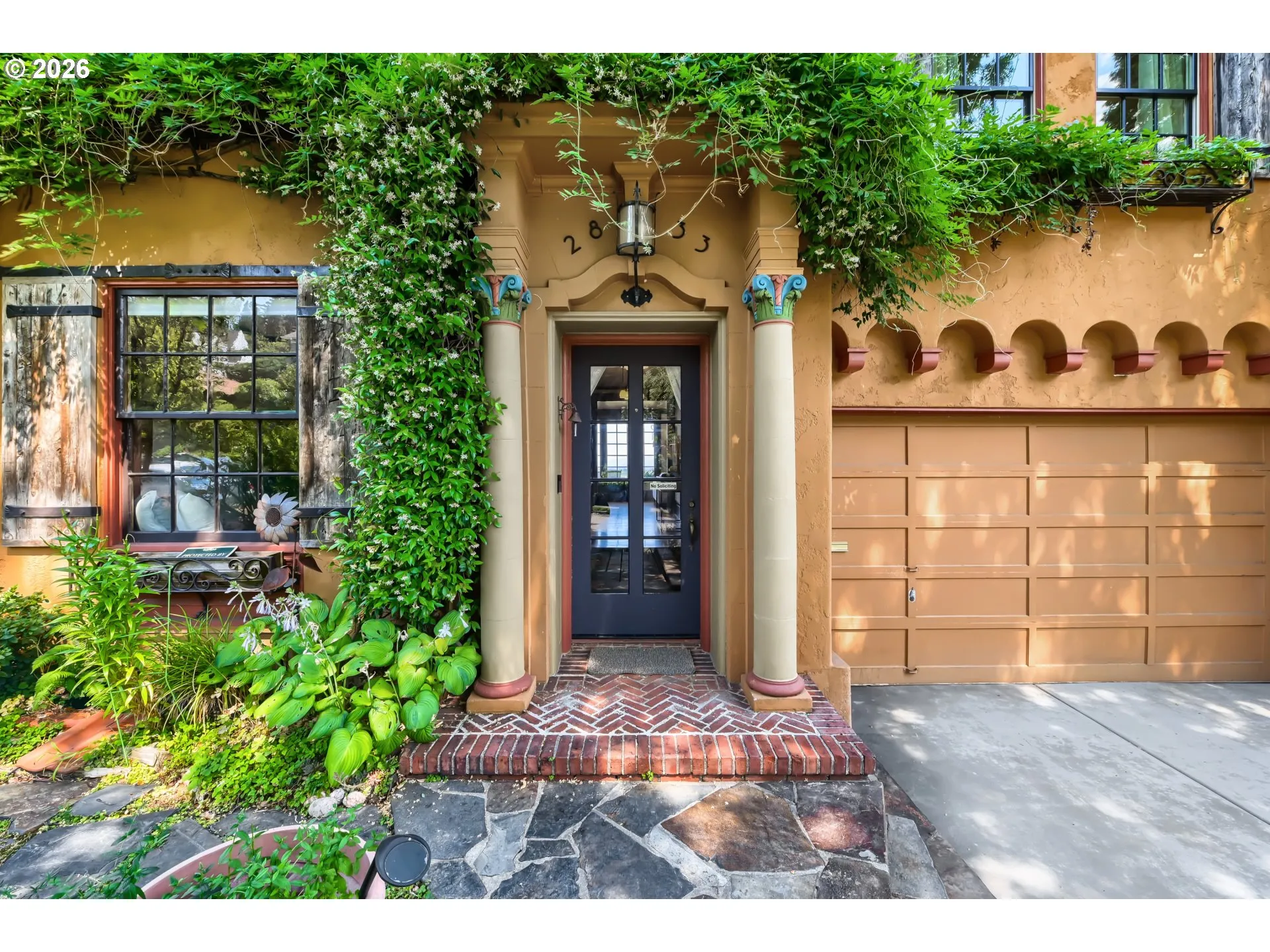 Entrance/Foyer