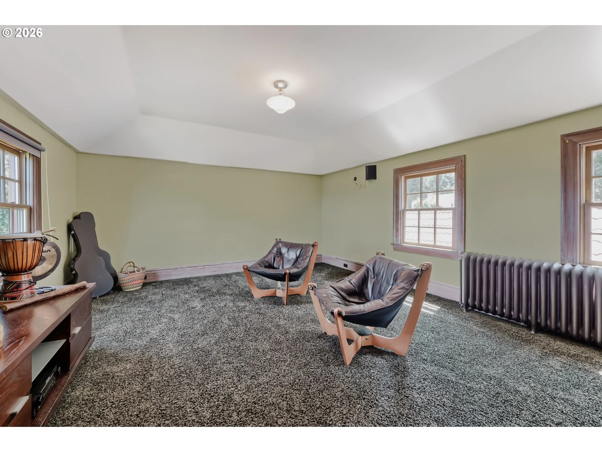 Bedroom-Upper