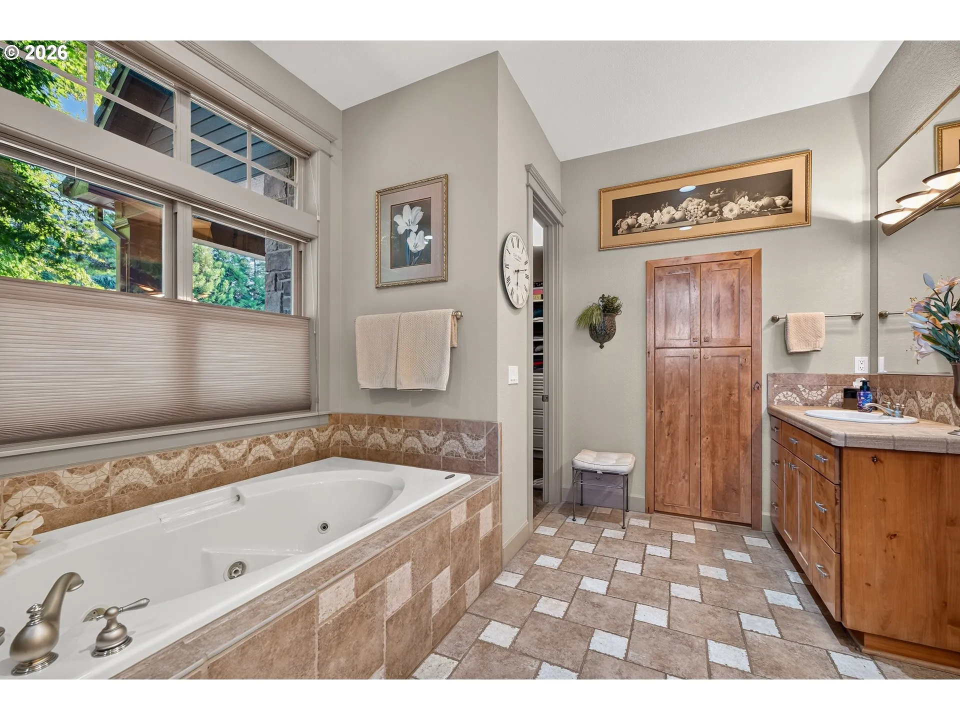 Owner's Suite Bathroom