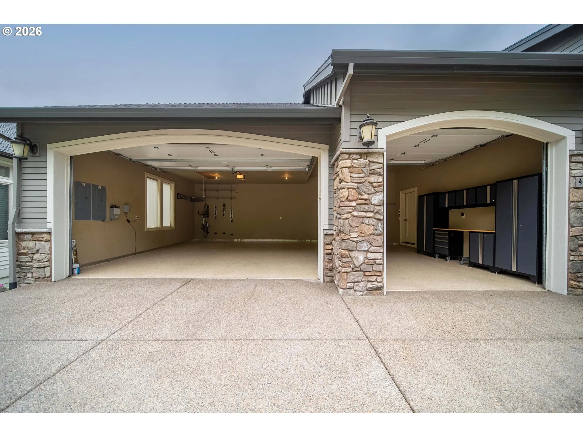 Garage-# 1