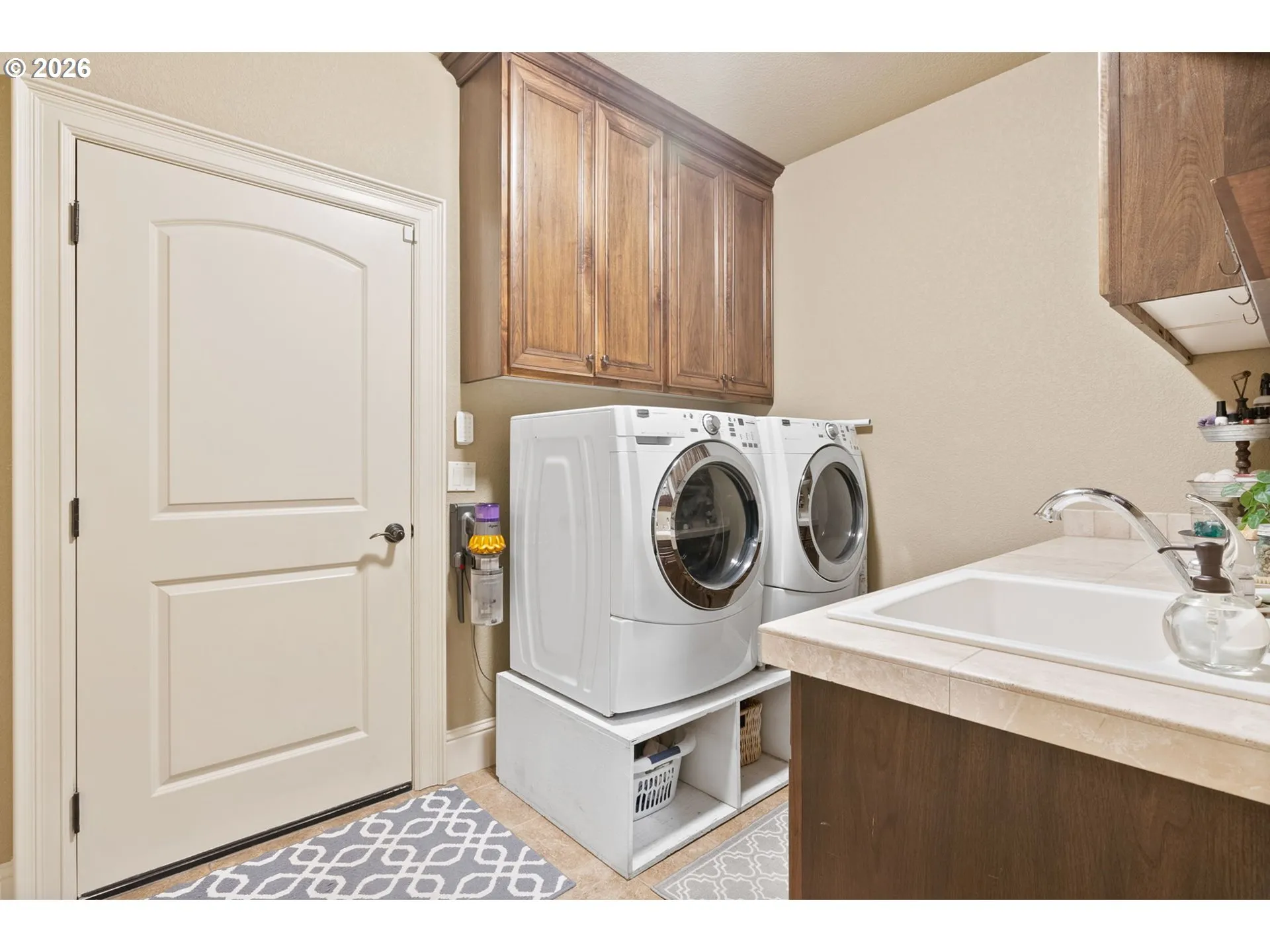 Laundry-Main