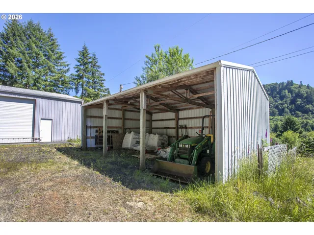 Shed