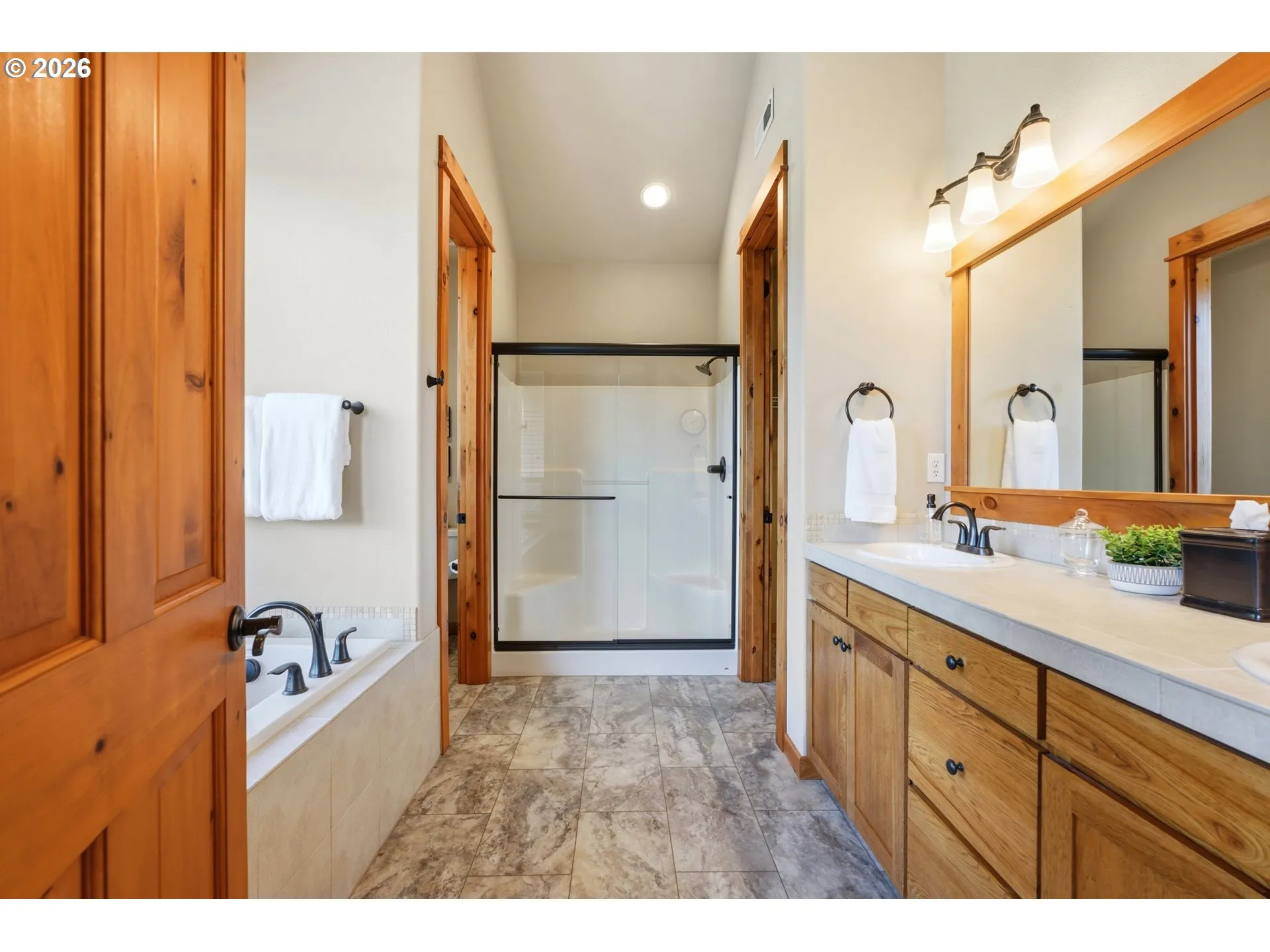 Owner's Suite Bathroom-Garden Tub