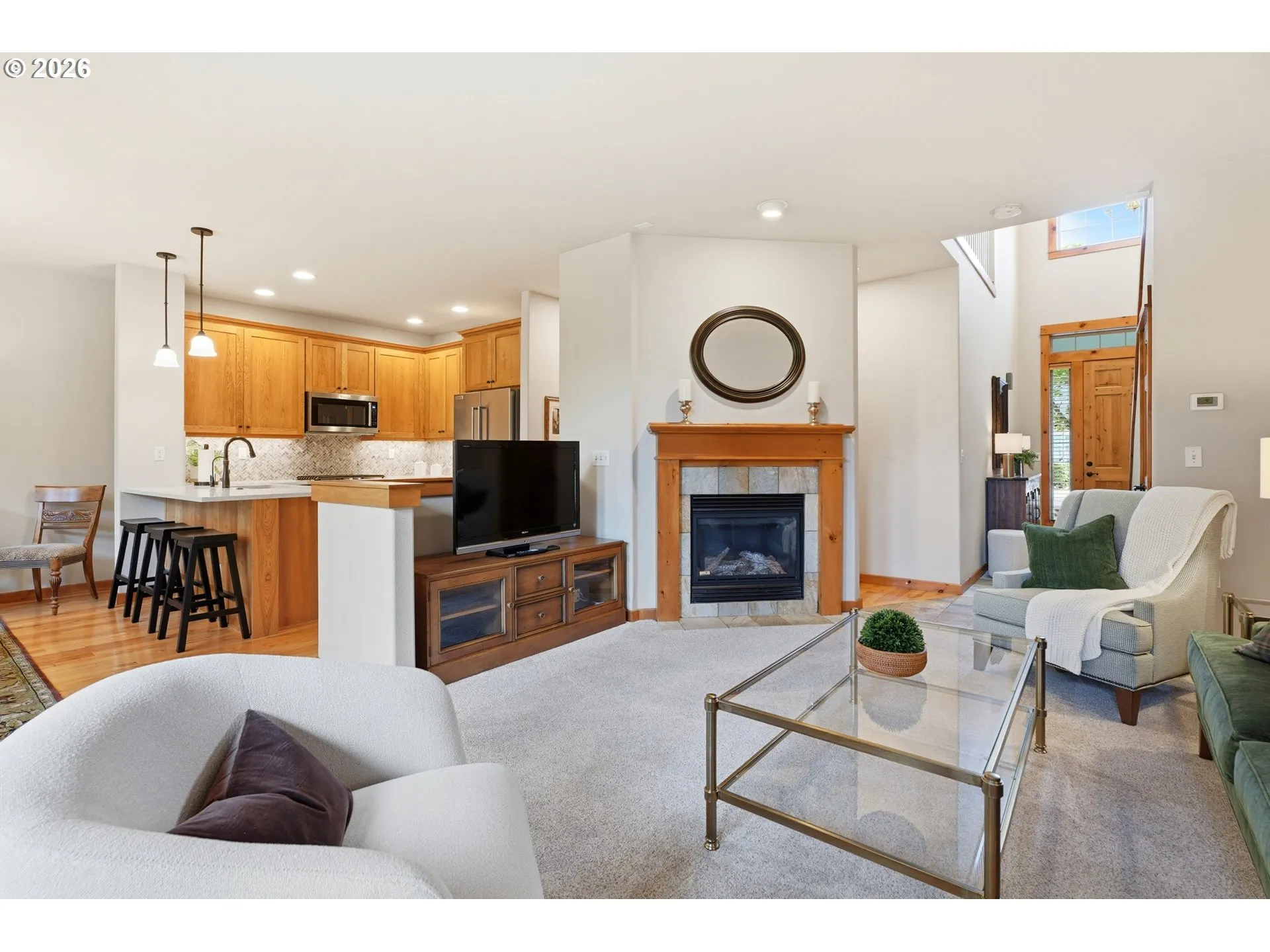 Living Room-Fireplace