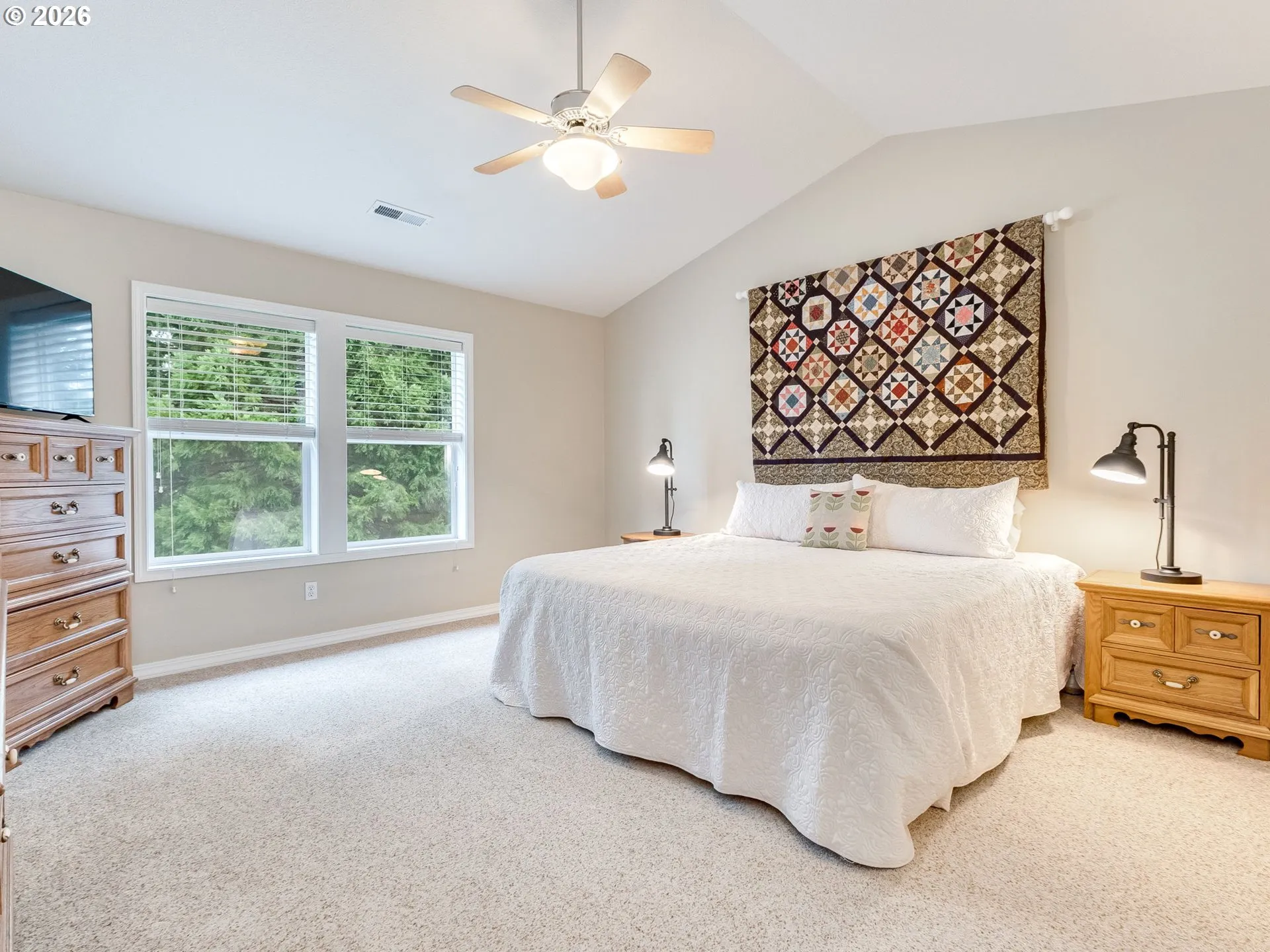 Bedroom, Owner's Suite-Vaulted Ceilings