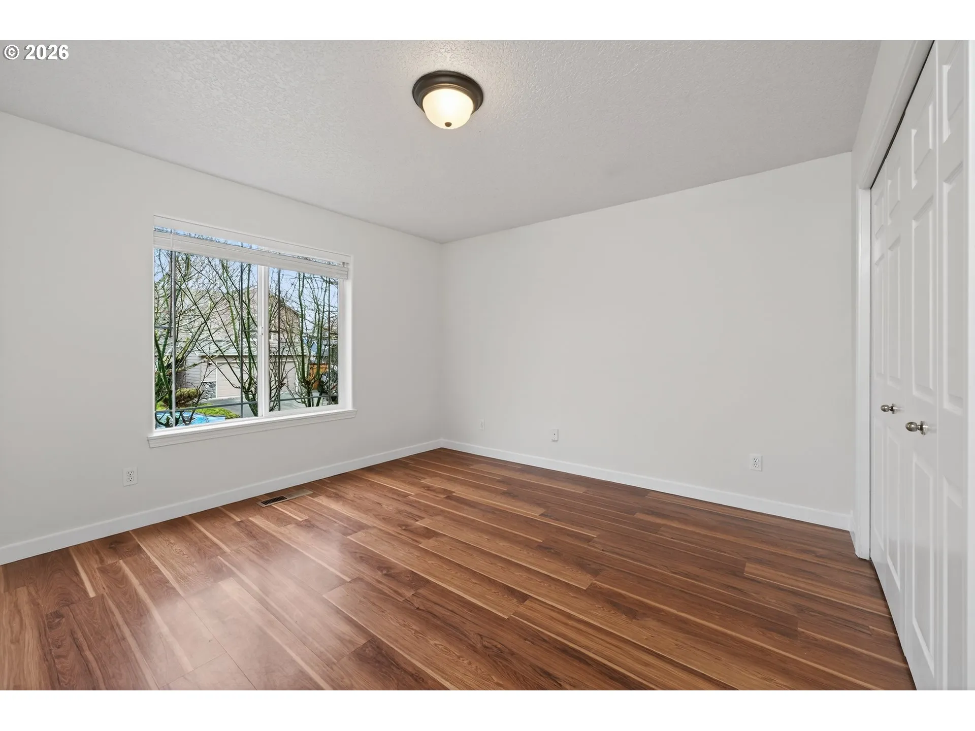 Primary Bedroom-Main