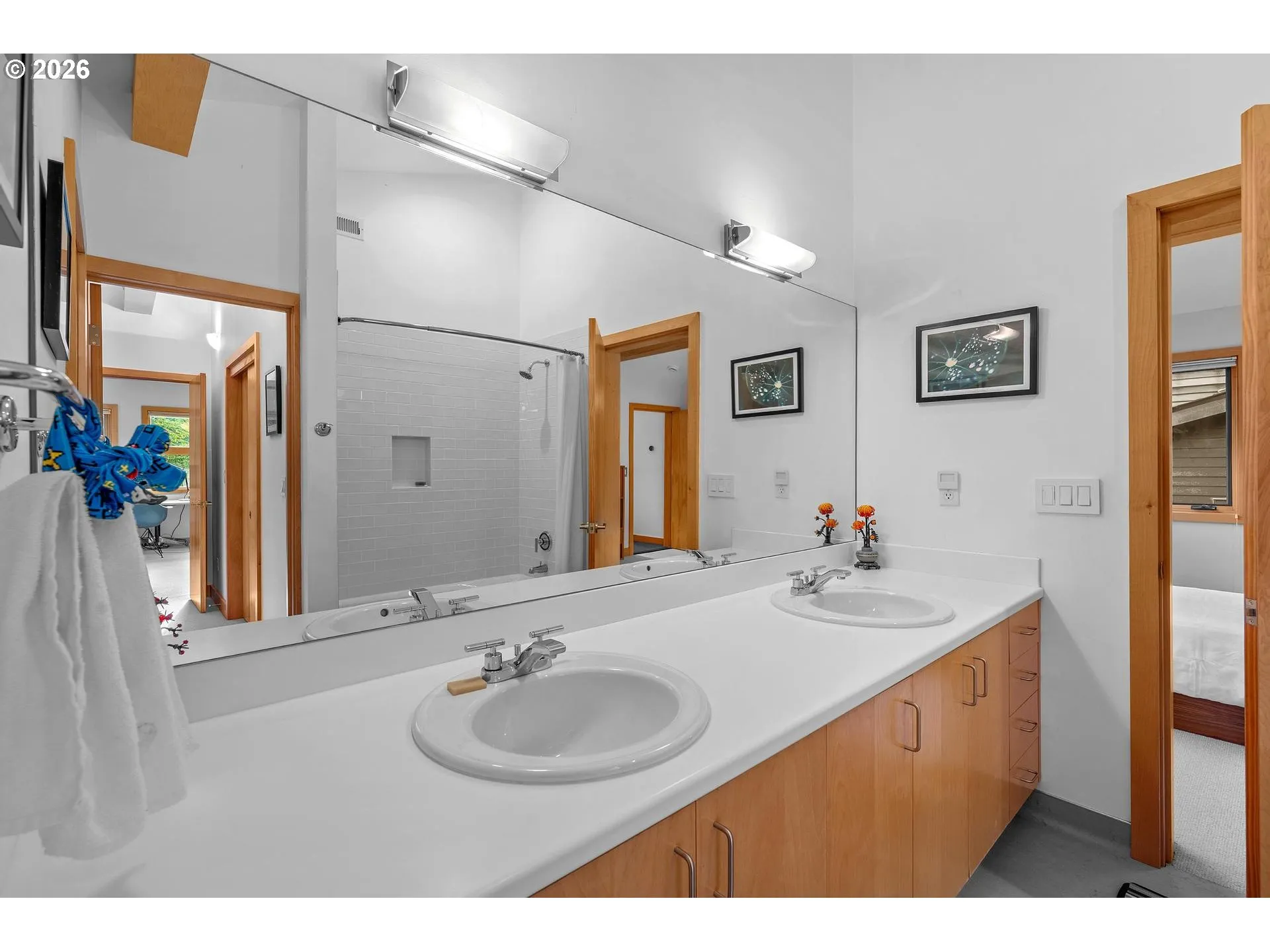 Bathroom-Jack and Jill