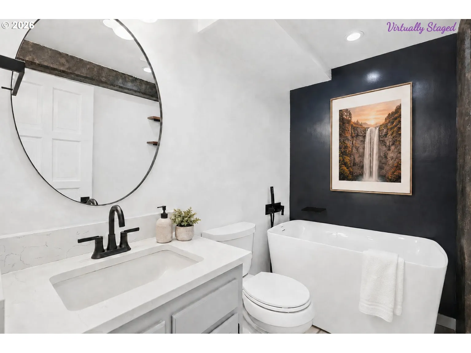 Bathroom, Attached