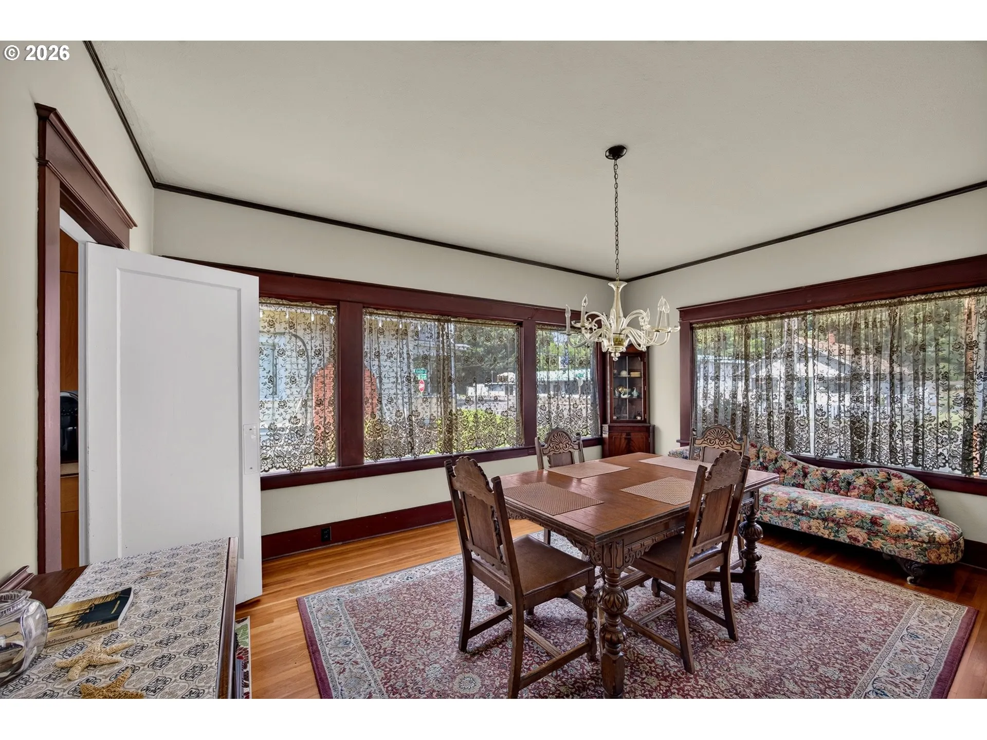 Dining Room-Formal
