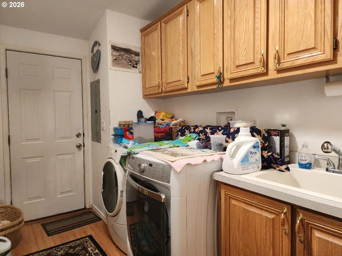 Laundry-Main